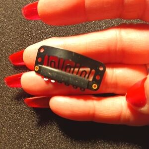 Black Wearable Clips 10